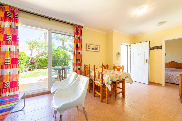 Gîte pour 4 personnes, avec Jacuzzi ainsi que Jardin et Bassin pour enfant à Vera - 4