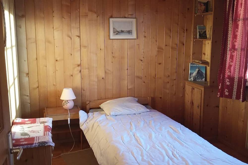 Chalet todo en madera, naturaleza, encanto loco, a 1,5 km de Crans Montana. in Lens (Suiza), Región de Sion - Sierre