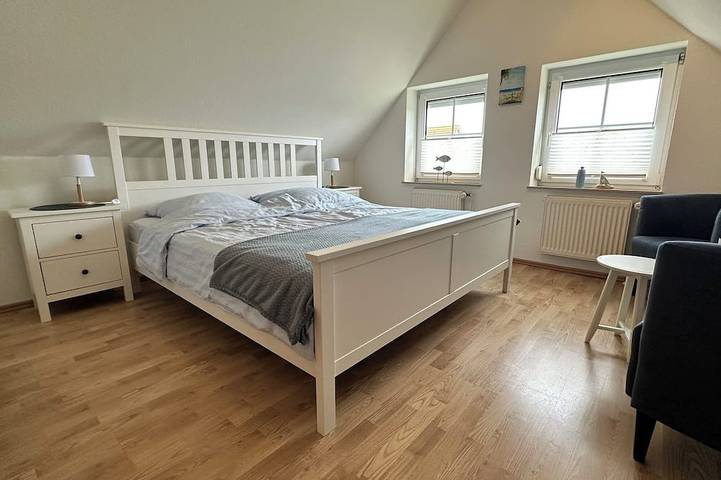 Ferienhaus für 6 Personen, mit Sauna und Garten in Neßmersiel - 4