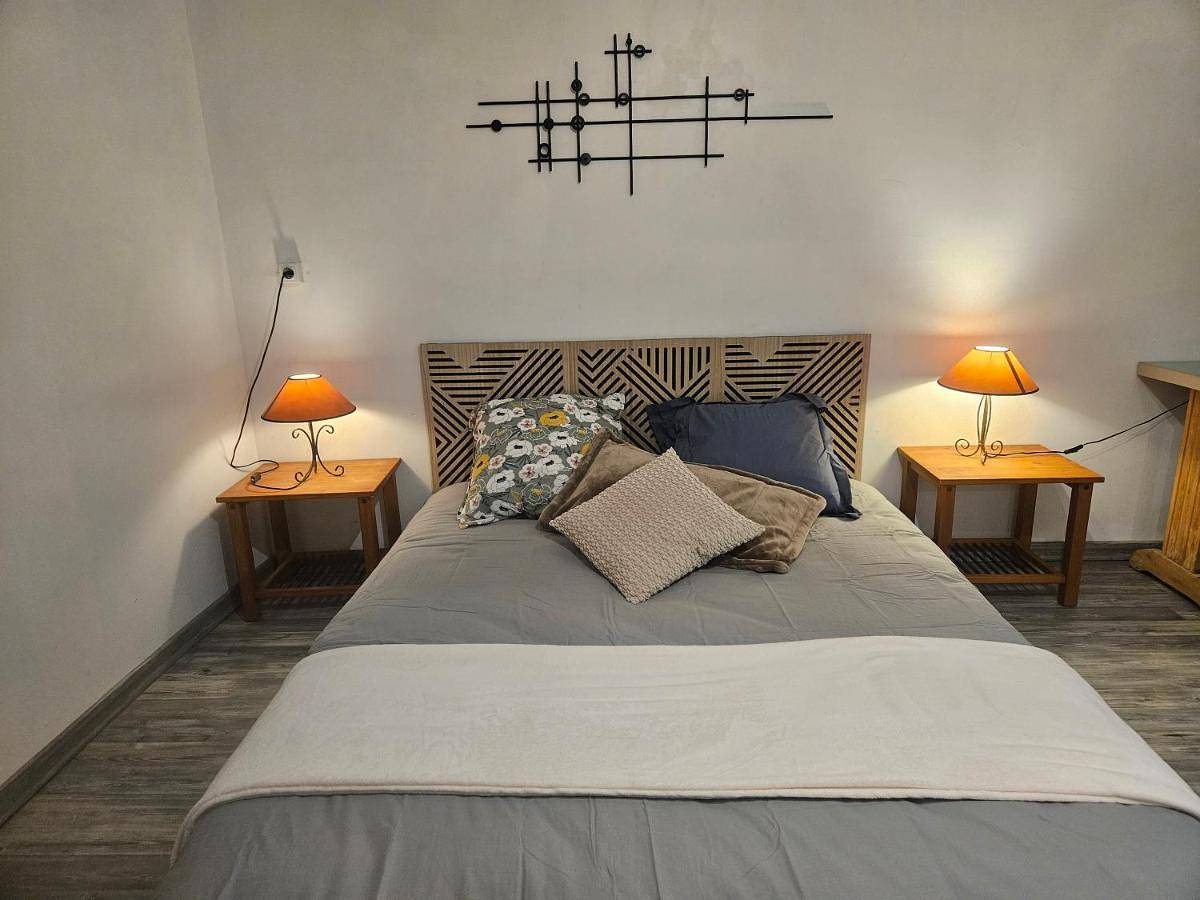 Appartement entier, Chambre de la cascade de Glandieu in Groslée-Saint-Benoît, Belley