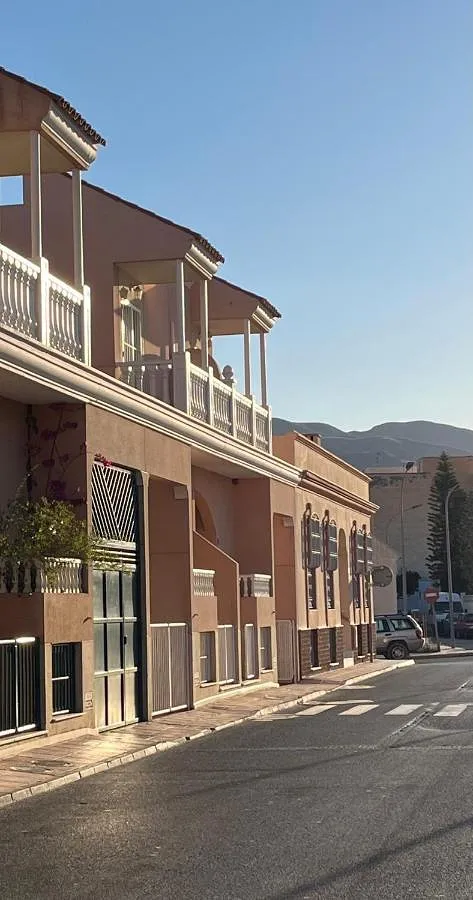 Casa de vacaciones para 6 personas, con vistas y terraza - 1