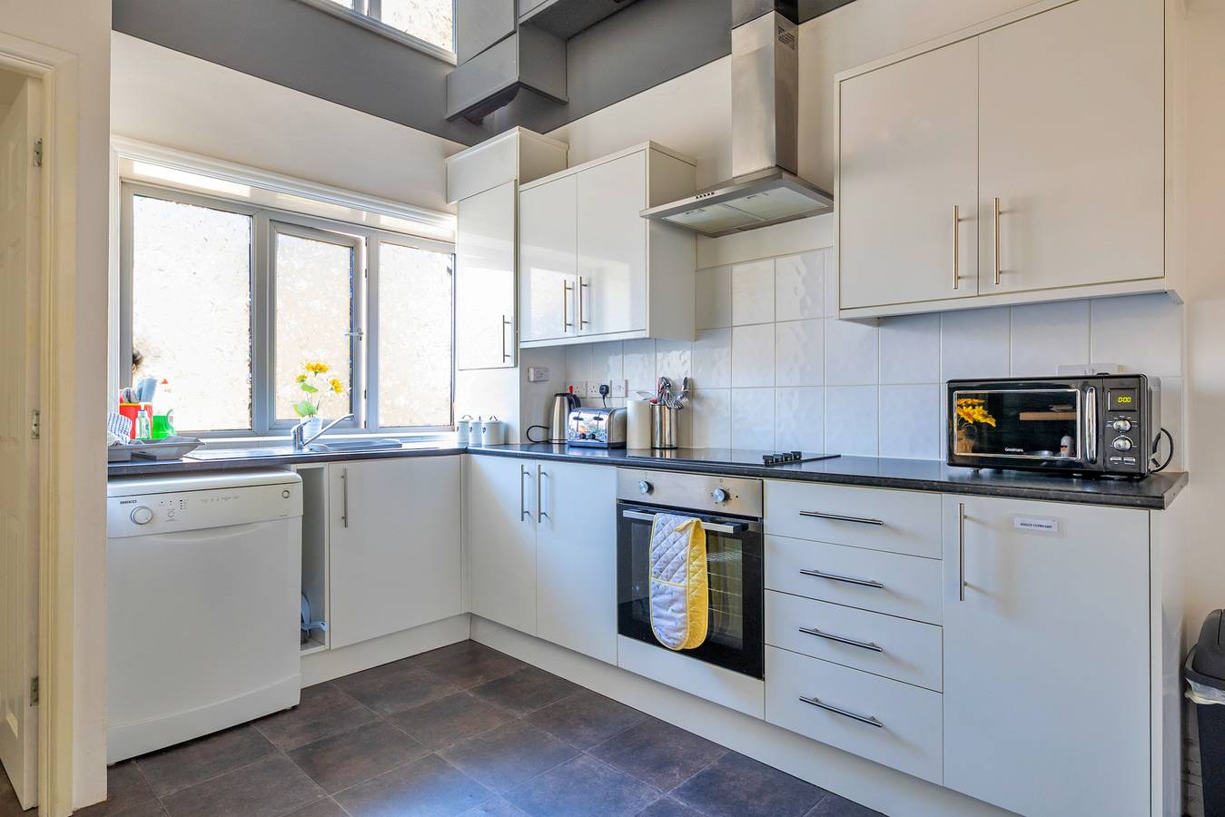 Entire apartment, Seabreeze, Rhos On Sea in Rhos on Sea, Conwy region