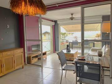 Gîte pour 2 personnes, avec terrasse et vue dans Anse à l'Ane