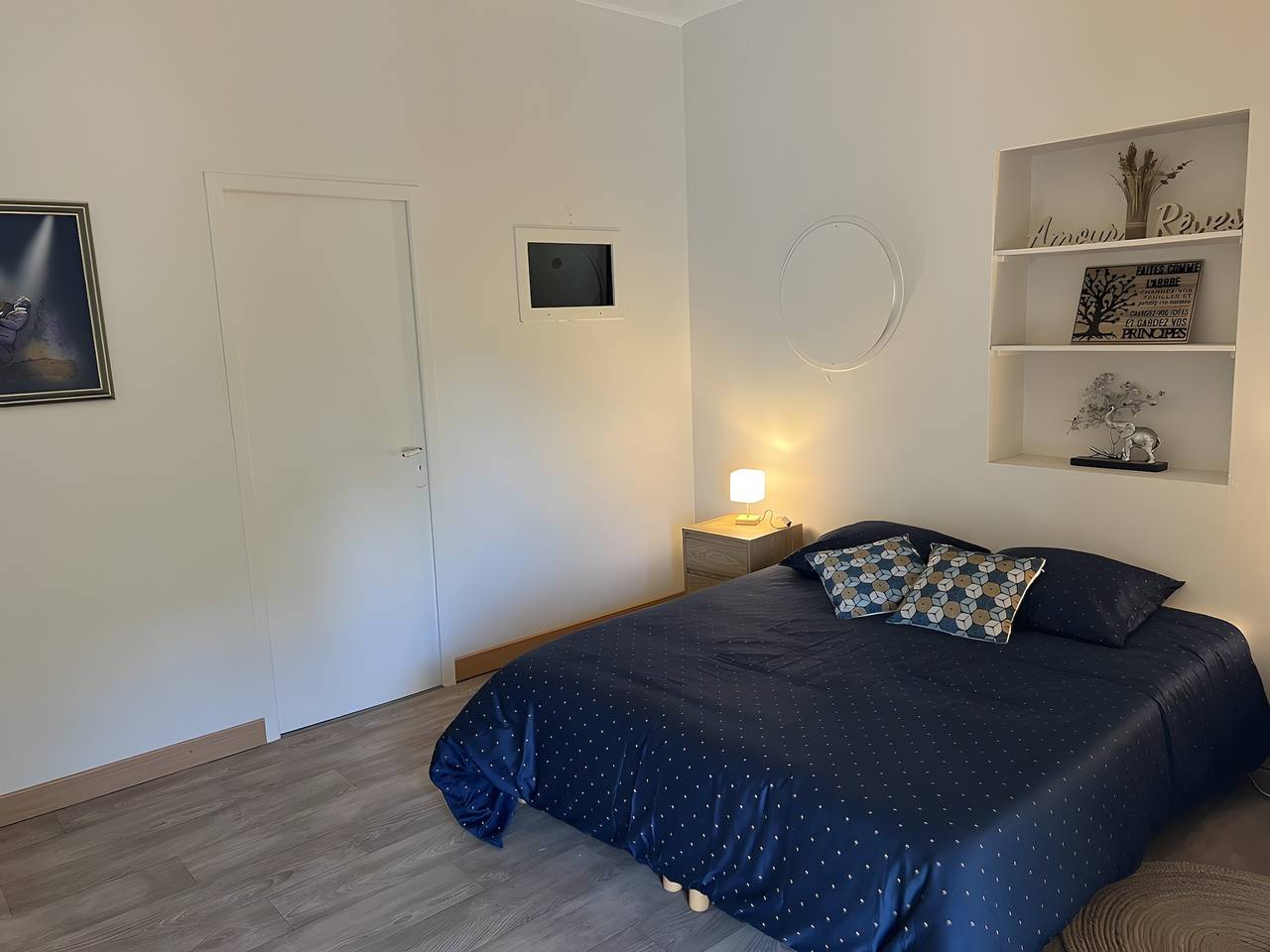 Casa de vacaciones «Mas des Amandiers» con piscina privada, terraza y Wi-Fi in Jonquières, Vaucluse