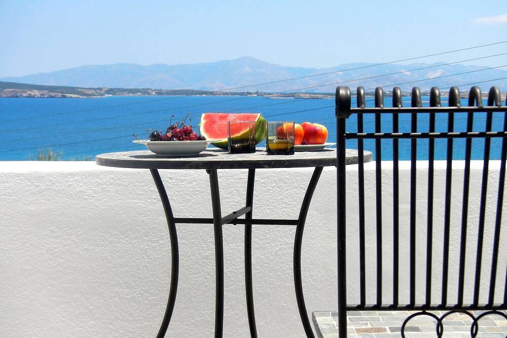 Paros Naoussa '' Playera '' 1. Stock Meerblickbungalow in Paros
