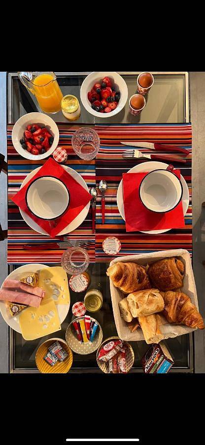 Location de vacances pour 2 personnes, avec piscine ainsi que jardin et vue à Vineuil - 3