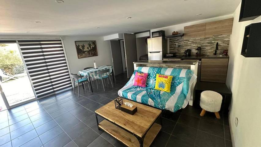 Maison d’hôte pour 4 personnes, avec jardin ainsi que vue et balcon à Saint-Cyr-sur-Mer - 4