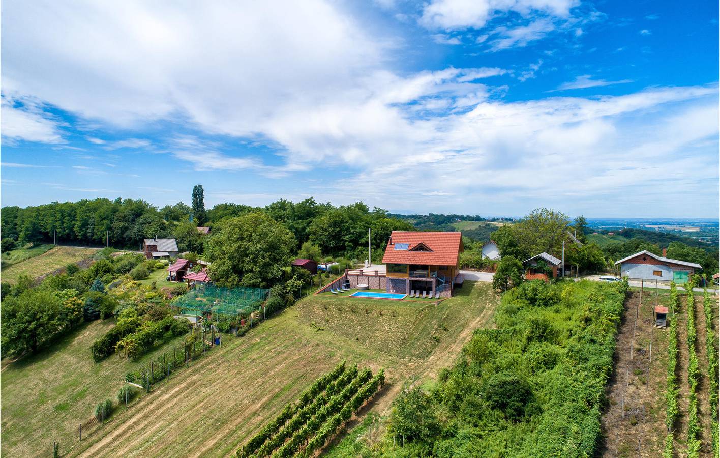 Maison de vacances pour 8 personnes avec jacuzzi in Medimurje