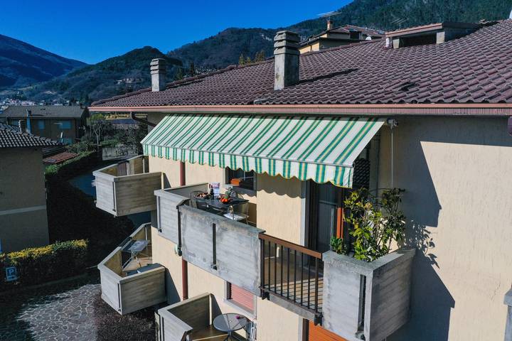 Ferienwohnung für 4 Personen, mit Balkon und Pool - 1