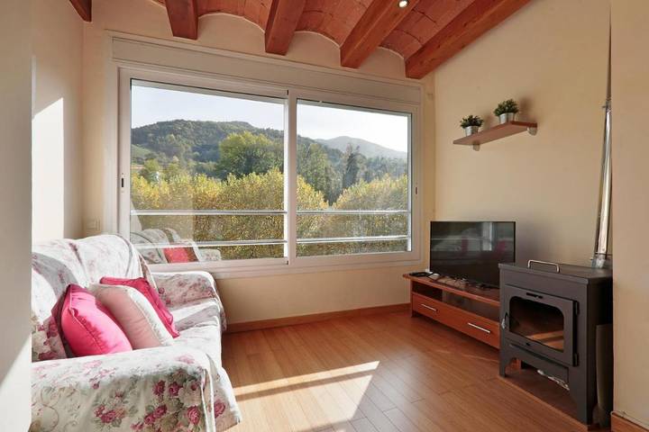 Apartamento de vacaciones para 6 personas, con balcón y jacuzzi - 1