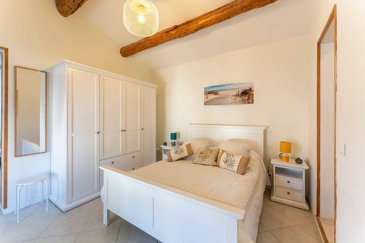 Appartement de vacances pour 4 personnes, avec jardin, animaux acceptés dans les Bouches-du-Rhône - 3