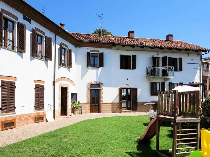 Villa con piscina per 7 persone, con giardino e piscina in Piemonte