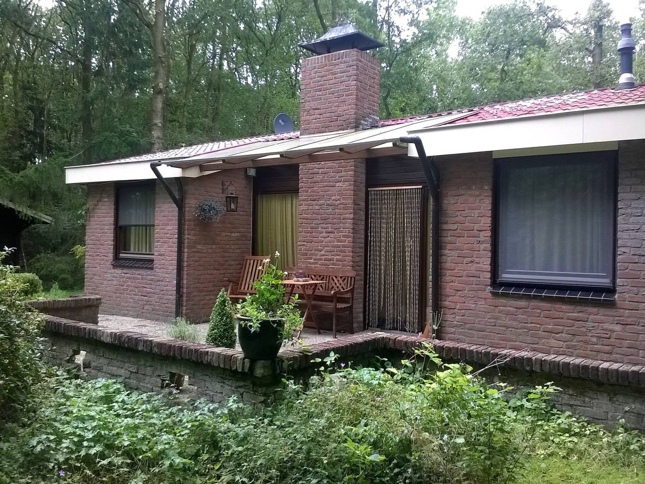 Cozy Holiday Home in Zorgvlied with Private Garden in Regio Zwolle