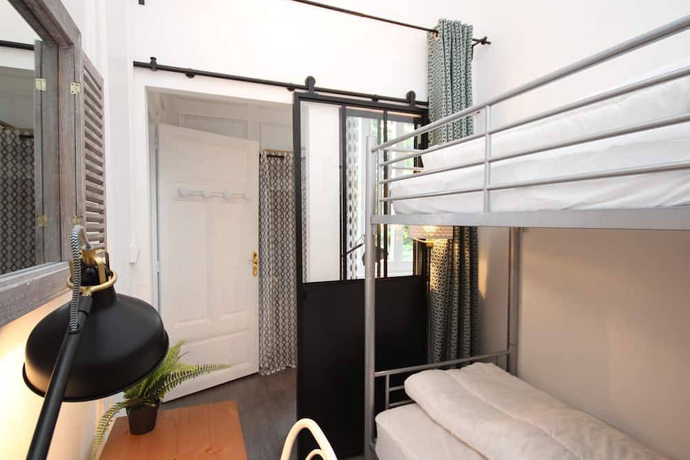 Ganze Wohnung, Charmantes 2Sz mit Balkon in Mont-Dore, Wlan, Nahe Zentrum in Mont-Dore, Regionaler Naturpark Volcans d'Auvergne
