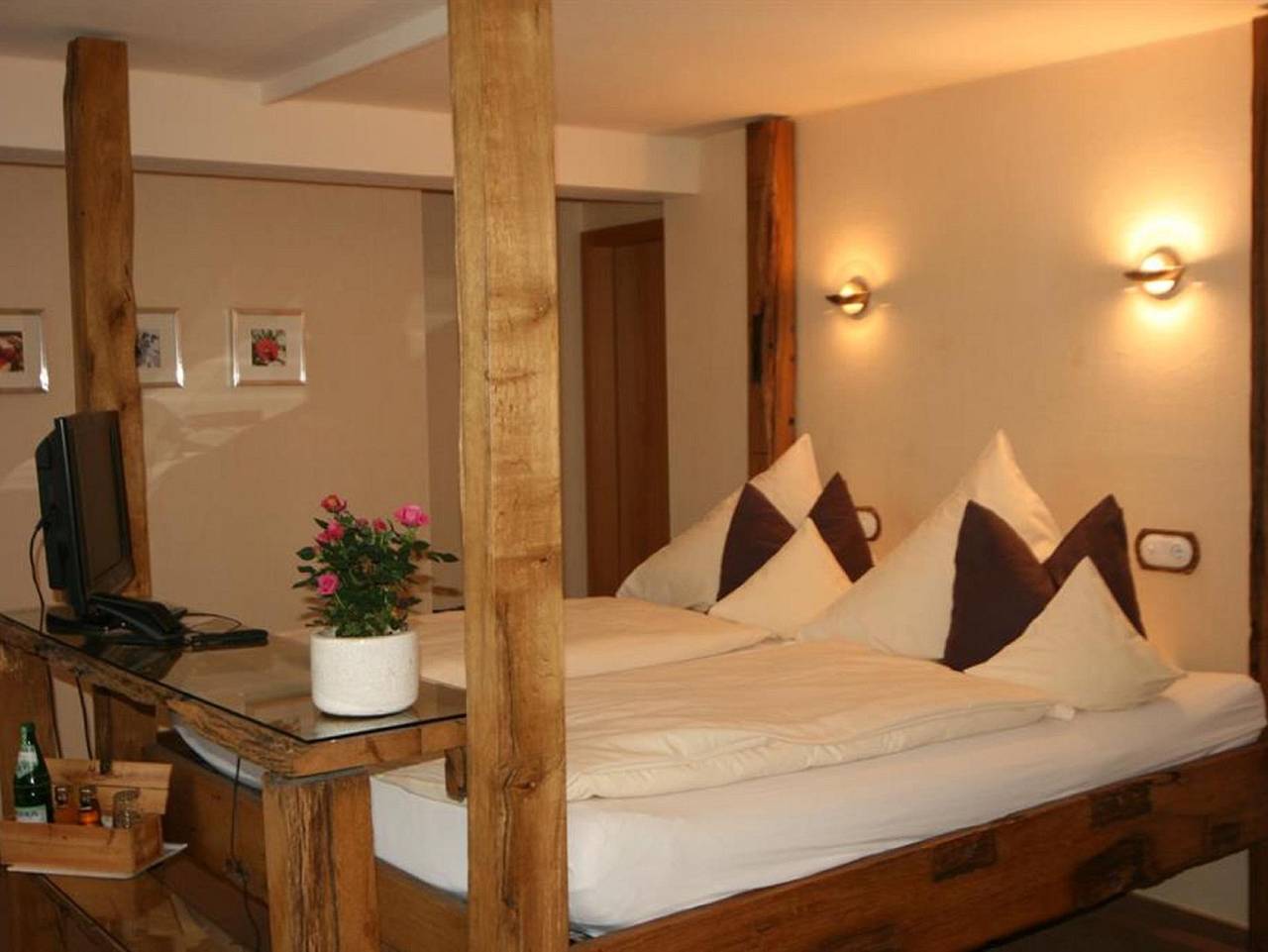 Hotel Zur Post Roßbach/Wied - Einzelzimmer in Roßbach, Rheinland-Pfalz