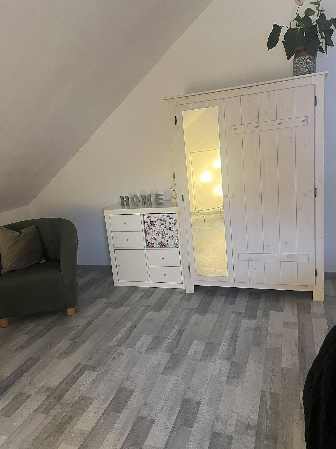 Ganze Ferienwohnung, Ferienwohnung mit Balkon in Niederfell, Osteifel