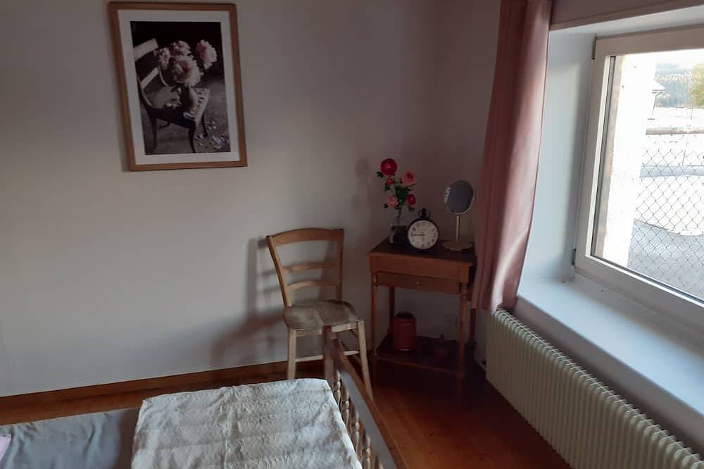 Apartamento entero, Gîte des Hauts Sapins 4* - 4 pers. An ideal location and a soothing atmosphere.  in Pays de Pontarlier, Doubs (desambiguación)