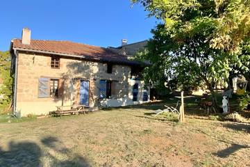 Gîte pour 4 personnes, avec jardin ainsi que terrasse et piscine, animaux acceptés dans le Tarn