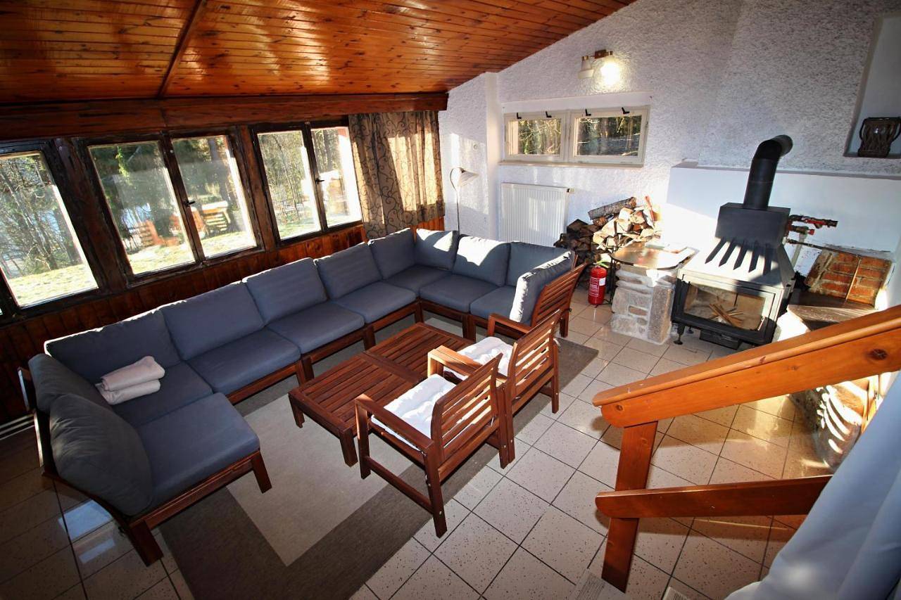 Six-Bedroom House in Lipno-Stausee, Lipno