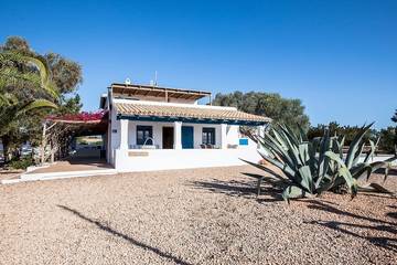 Gîte pour 4 personnes, avec jardin dans Formentera