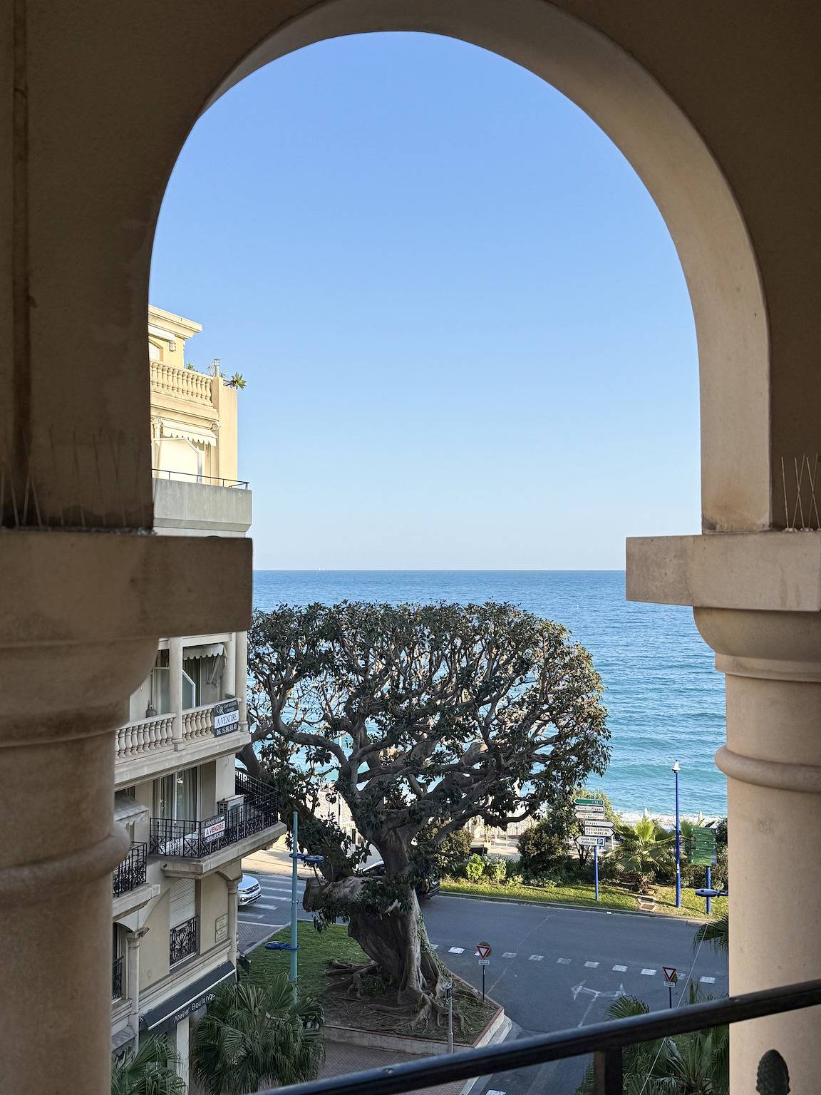 Entire studio, Victoria Palace in Menton, Nice region