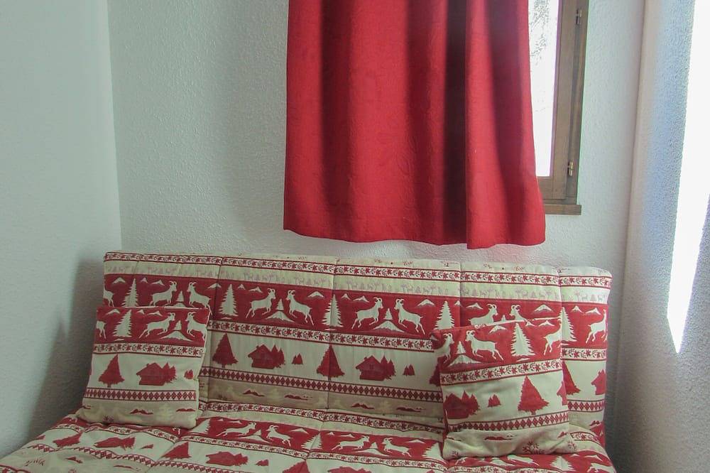 Ganze Wohnung, 1st floor apartment 5 minutes from the slopes in Puy-Saint-Vincent, Nationalpark Écrins