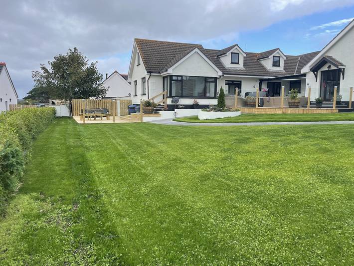 Holiday home for 6 people, with ocean view and garden, child-friendly in Northern Ireland