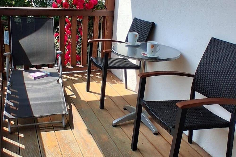 Entire apartment, Neue Ferienwohnung zw. Bad Tölz und Tegernsee bis 4 Personen in Waakirchen, Alpine Region of Tegernsee and Schliersee