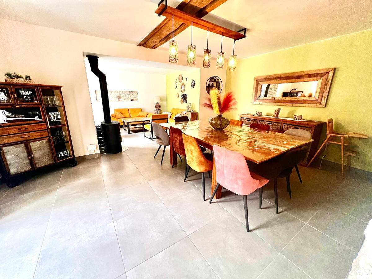 Four-Bedroom House in Orville (Loiret), Région de Pithiviers