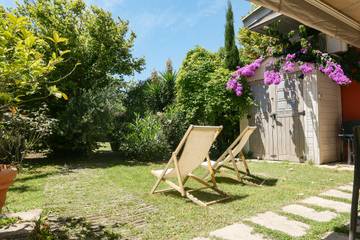 Villa for 3 Guests in Saint-Paul-Trois-Châteaux, Auvergne-Rhône-Alpes, Picture 3