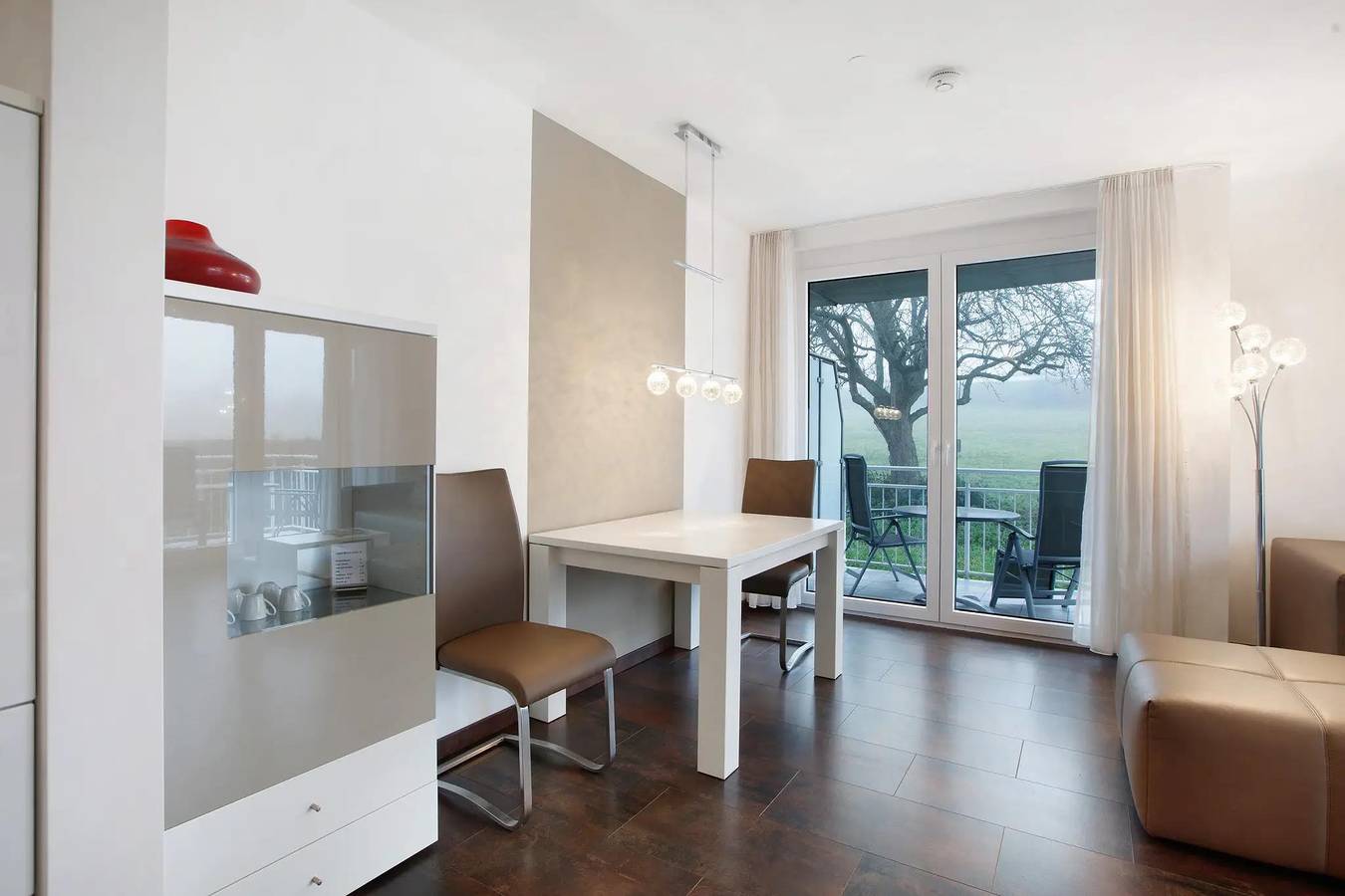 Ganze Wohnung, Balkon & Therme | Ferienwohnung Burgunderblick in Bad Bellingen, Südschwarzwald