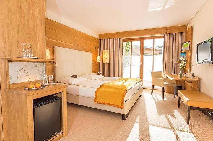 Ferienhaus für 3 Personen, mit Sauna und Pool sowie Whirlpool und Garten in Pöllauberg - 4