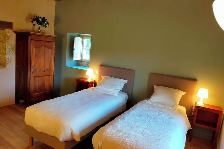 Location de vacances pour 4 personnes, avec Jacuzzi et Jardin à Saint-Pierre-de-Côle - 2