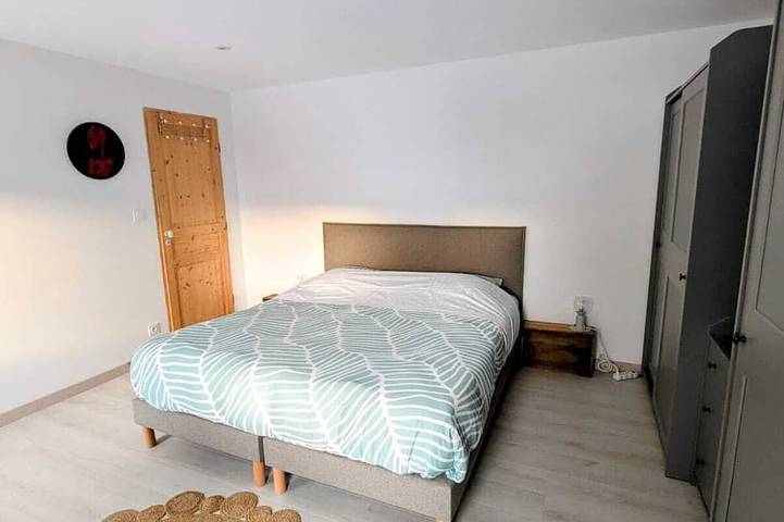 Location de vacances pour 10 personnes, avec Terrasse et Jardin à Mazet-Saint-Voy - 3