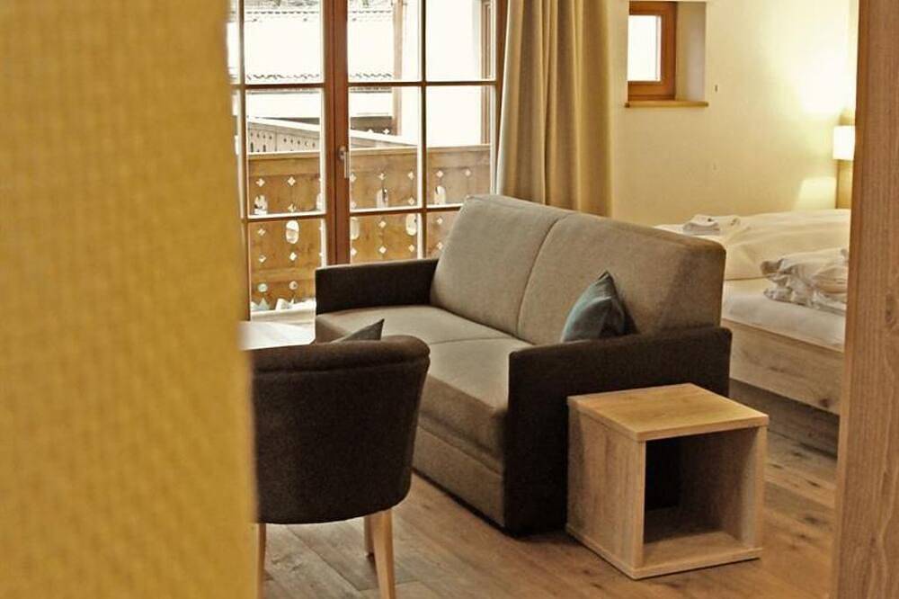 Family Suite - Mammhofer Suite & Breakfast in Oberammergau, Bavarian Alps