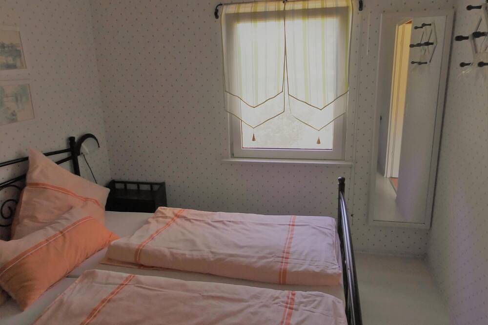 Gemütlicher Ferienbungalow Fleesensee mit Terrasse und moderner Ausstattung in Malchow, Fleesensee