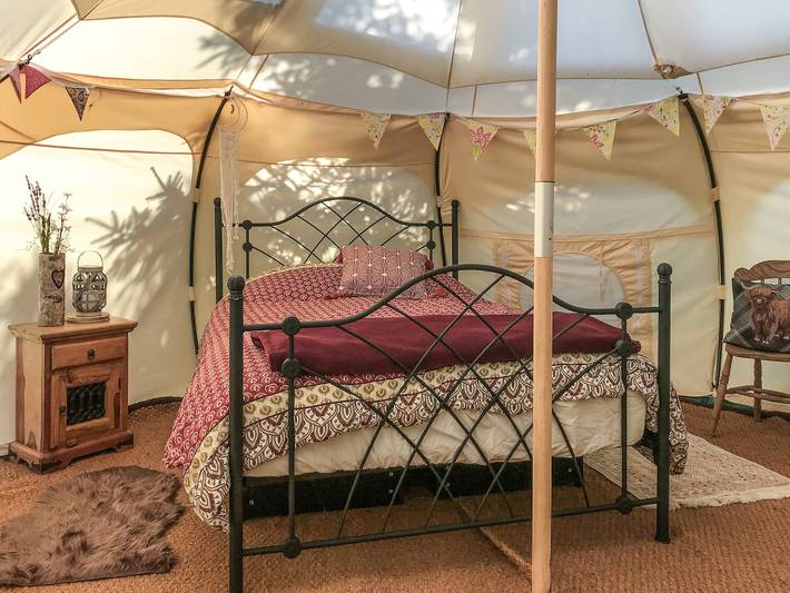 Shepherds Belle & Croft Hut - Qu7633 in Colchester, Essex