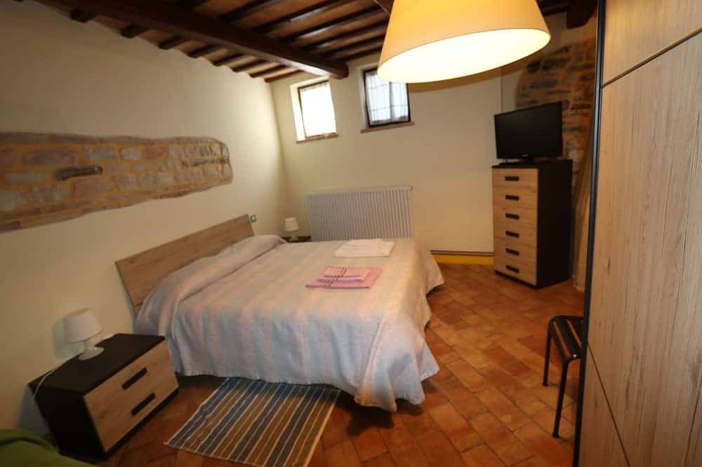 Ganze Wohnung, App. B & B La Tana Bosimano-Grotte di Frasassi max. 8 Menschen in Arcevia, Ancona Provinz