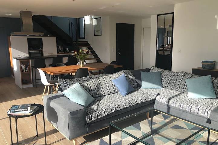 Location de vacances pour 6 personnes, avec jardin et terrasse dans Office De Tourisme De Saint Gildas De Rhuys