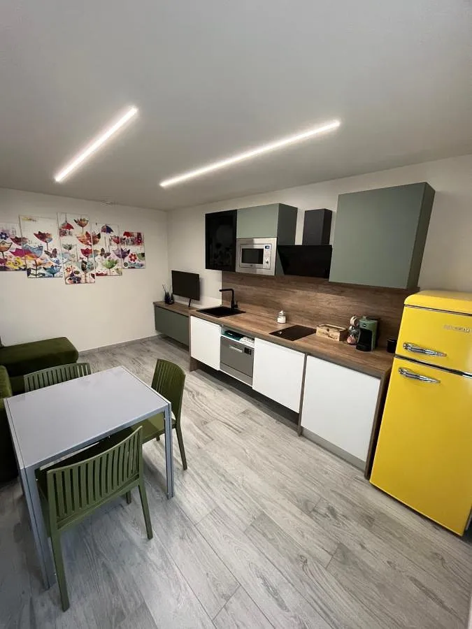 Appartamento vacanze per 3 persone, con balcone e panorama - 1