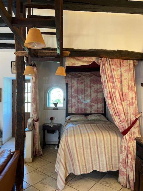 Two-Bedroom House in Millac, Vienne (France)