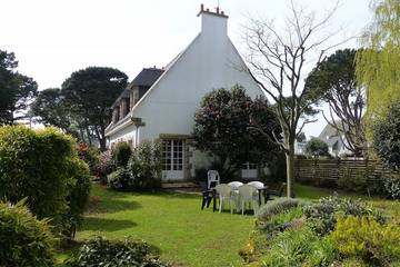 Location de vacances pour 10 personnes, avec terrasse et jardin dans Plage de Beaumer