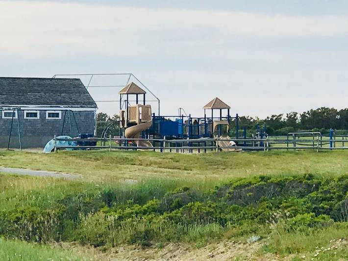 Cottage for 6 people, with terrace and yard in Nantucket Island