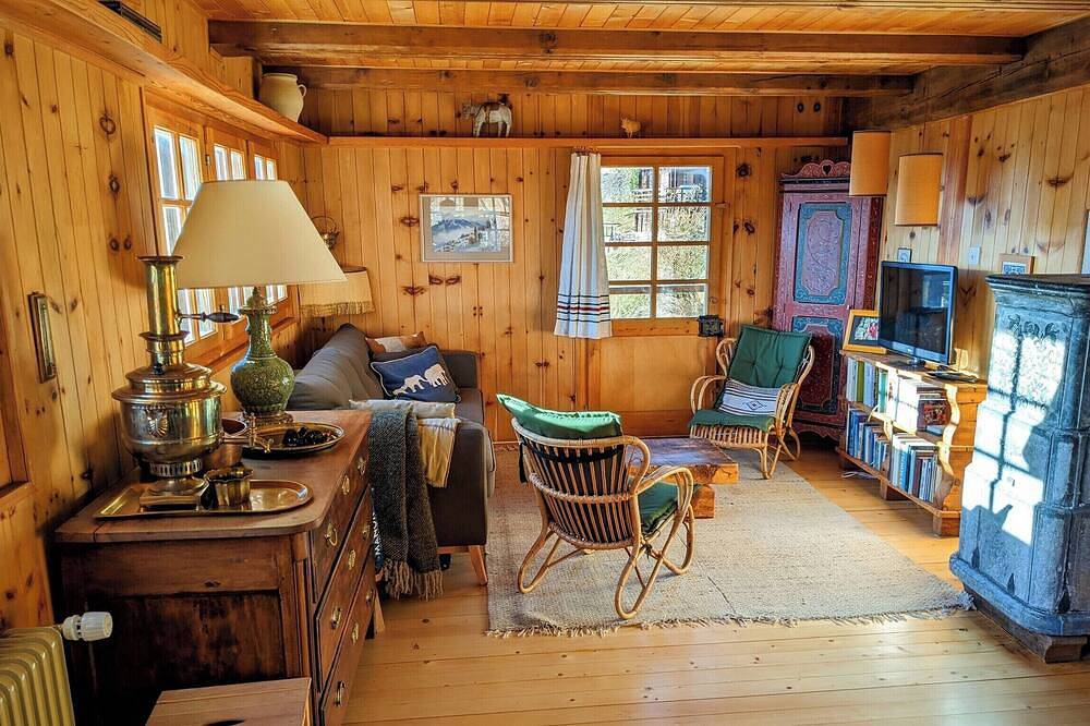 Charmantes, authentisches und warmes Chalet mit 4 Schlafzimmern – Ideal für 6 Personen.Dieses Chalet in Chandolin, Anniviers