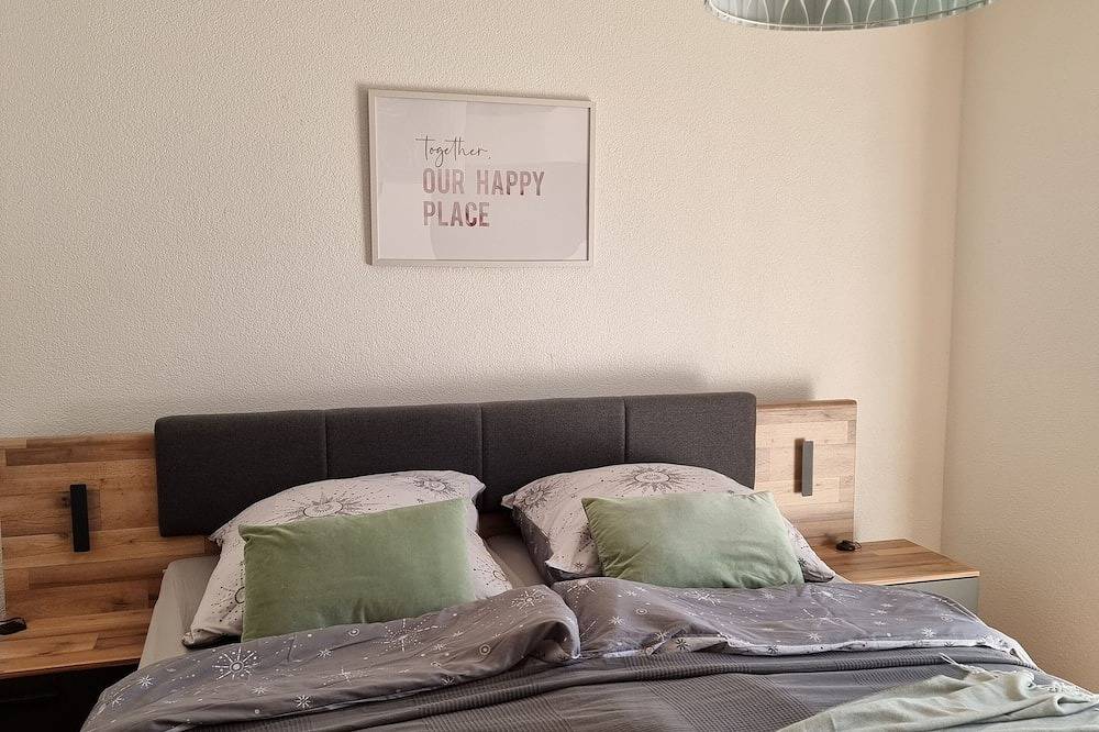 Ganze Wohnung, Wohlfühloase Liebevoll eingerichtete Ferienwohnung 5 Gehminuten zur Altstadt. in Sankt Wendel, Saar-Nahe-Bergland
