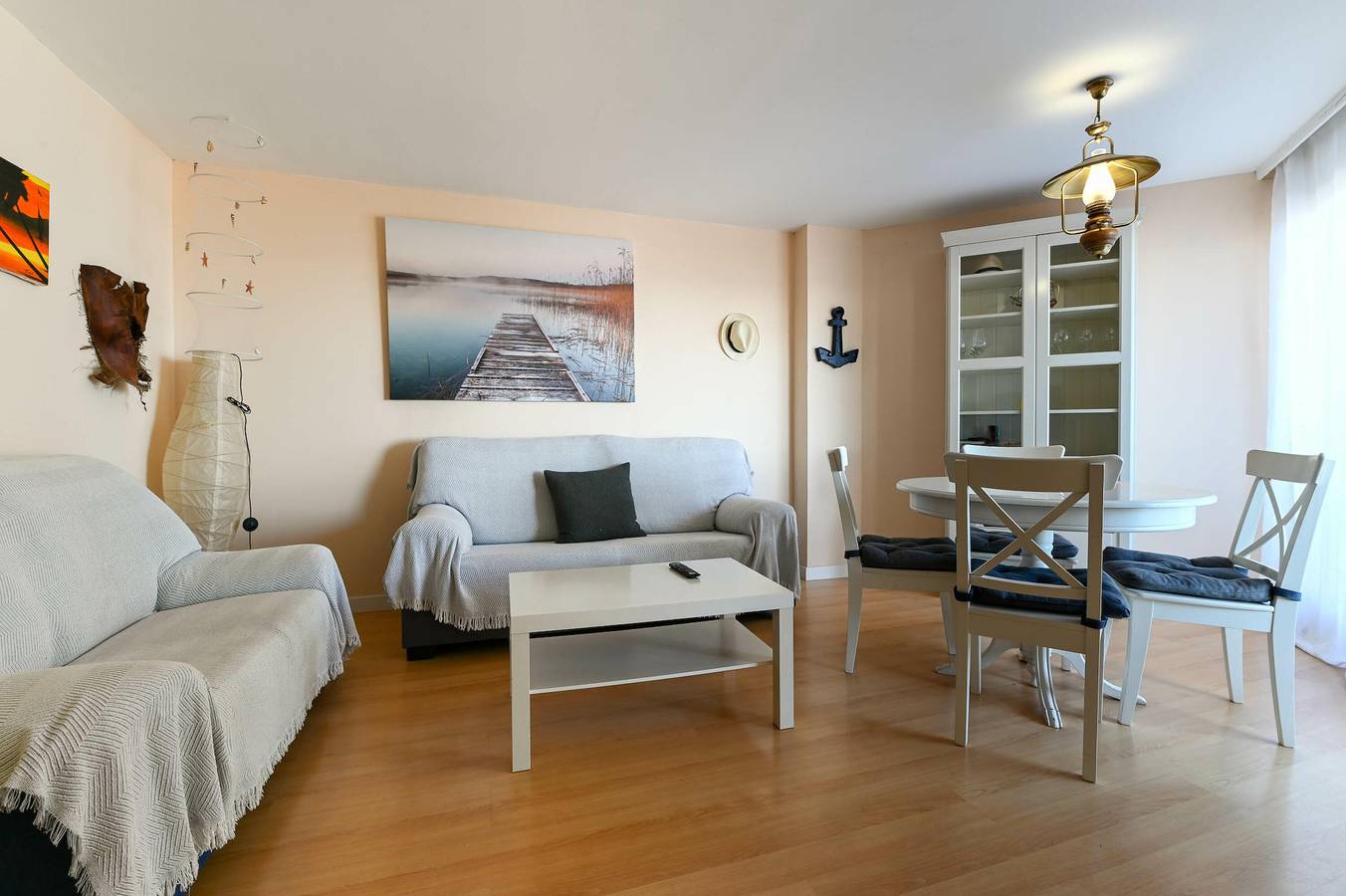Appartement entier, At066 Boabi: Appartement avec A/C, wifi et parking en face de la plage in Torredembarra, Costa Dorada