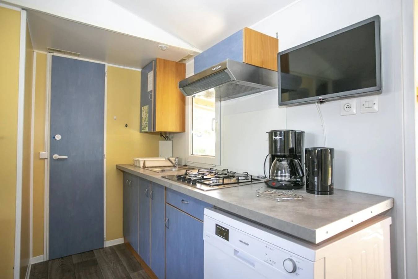 Camping 4 étoiles - Piscine  - ccbeeie in Foix, Ariège