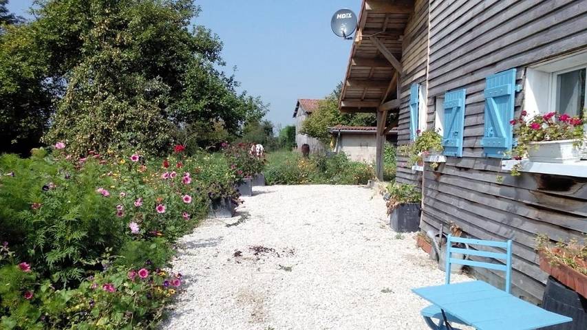 Location de vacances pour 6 personnes, avec vue et jardin à Droyes - 4
