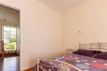 Location De Vacances pour 6 Personnes dans Chambon-sur-Lac, Massif central, Photo 2