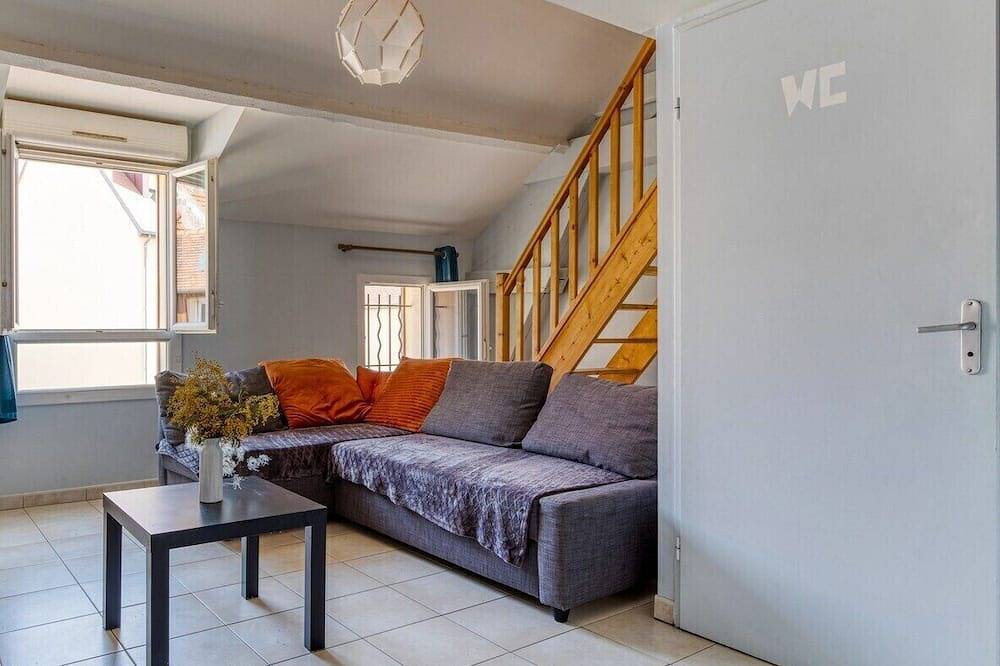Appartement entier, Appartement studio en duplex - Etampes in Étampes, Essonne